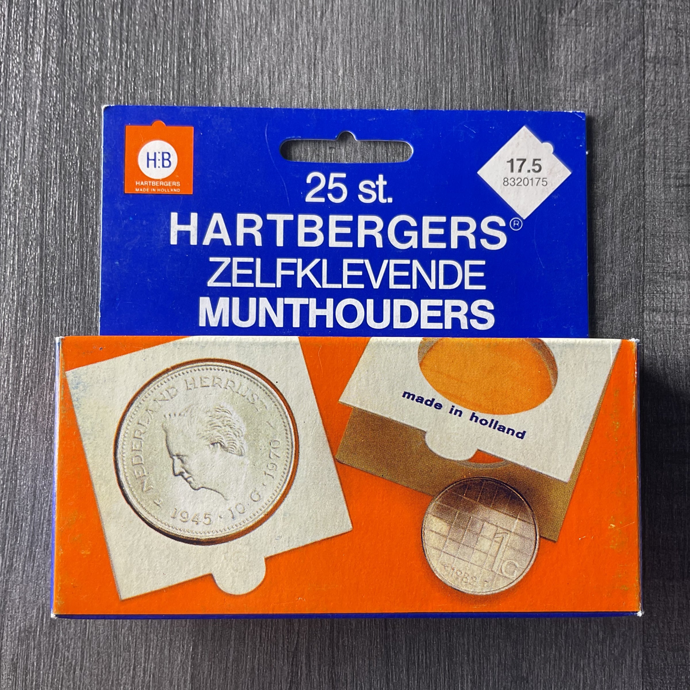 Hartberger Self adhesive coin holders - pack of 25 sizes 17.5mm