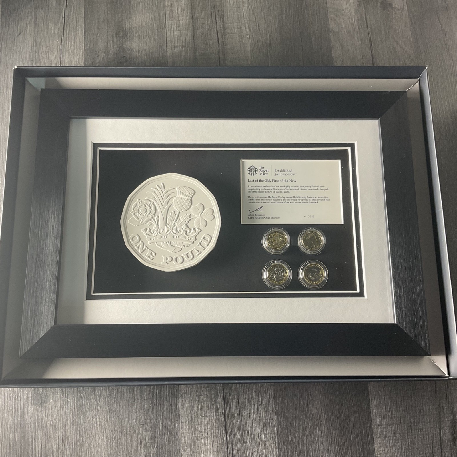 ONE POUND COIN ROYAL MINT Staff ISSUE "LAST OF THE OLD FIRST OF THE NEW" FRAMED