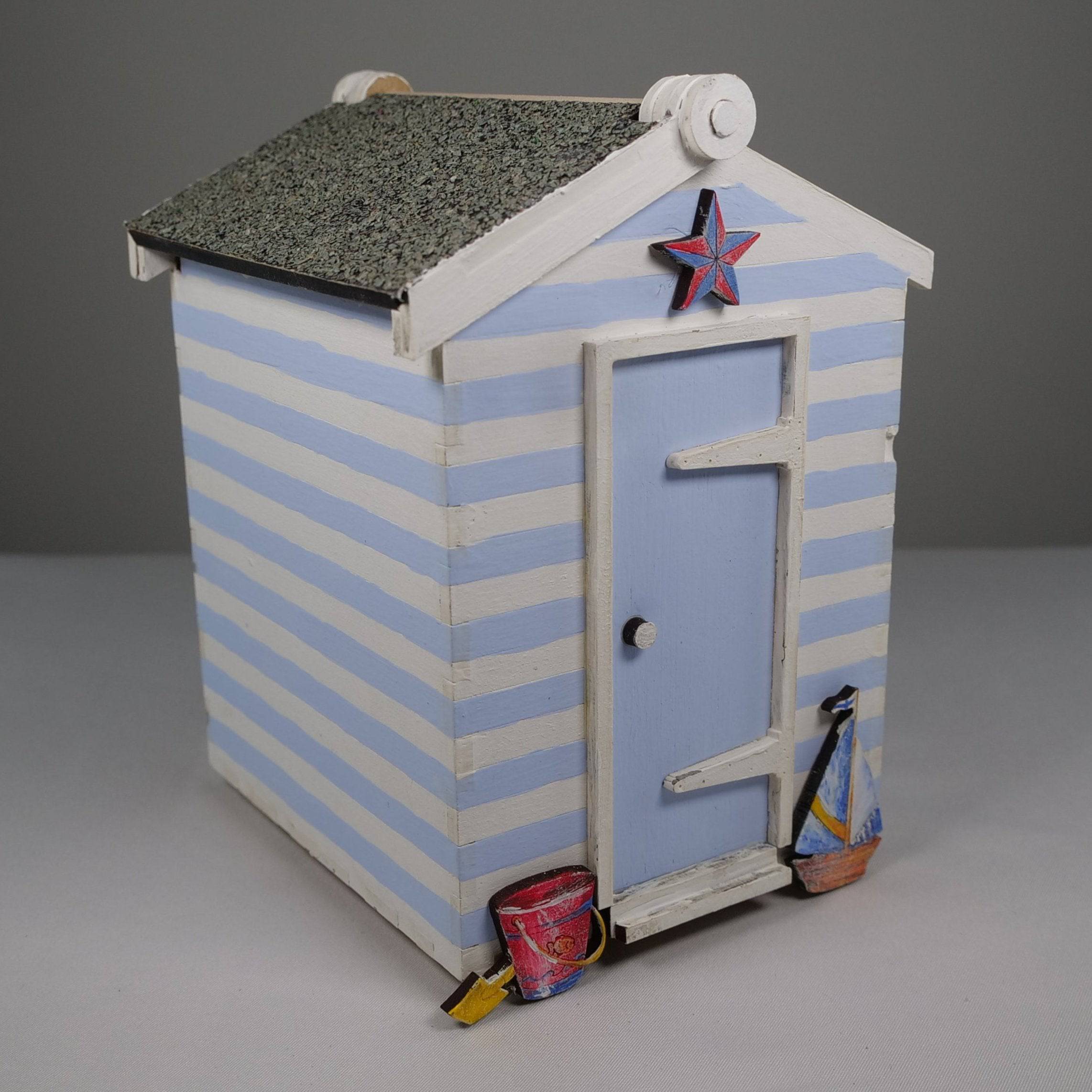 Beach Hut - Flatpack Model Kit by Curious Rabbit ® - Bits’N’Bobs 24-7