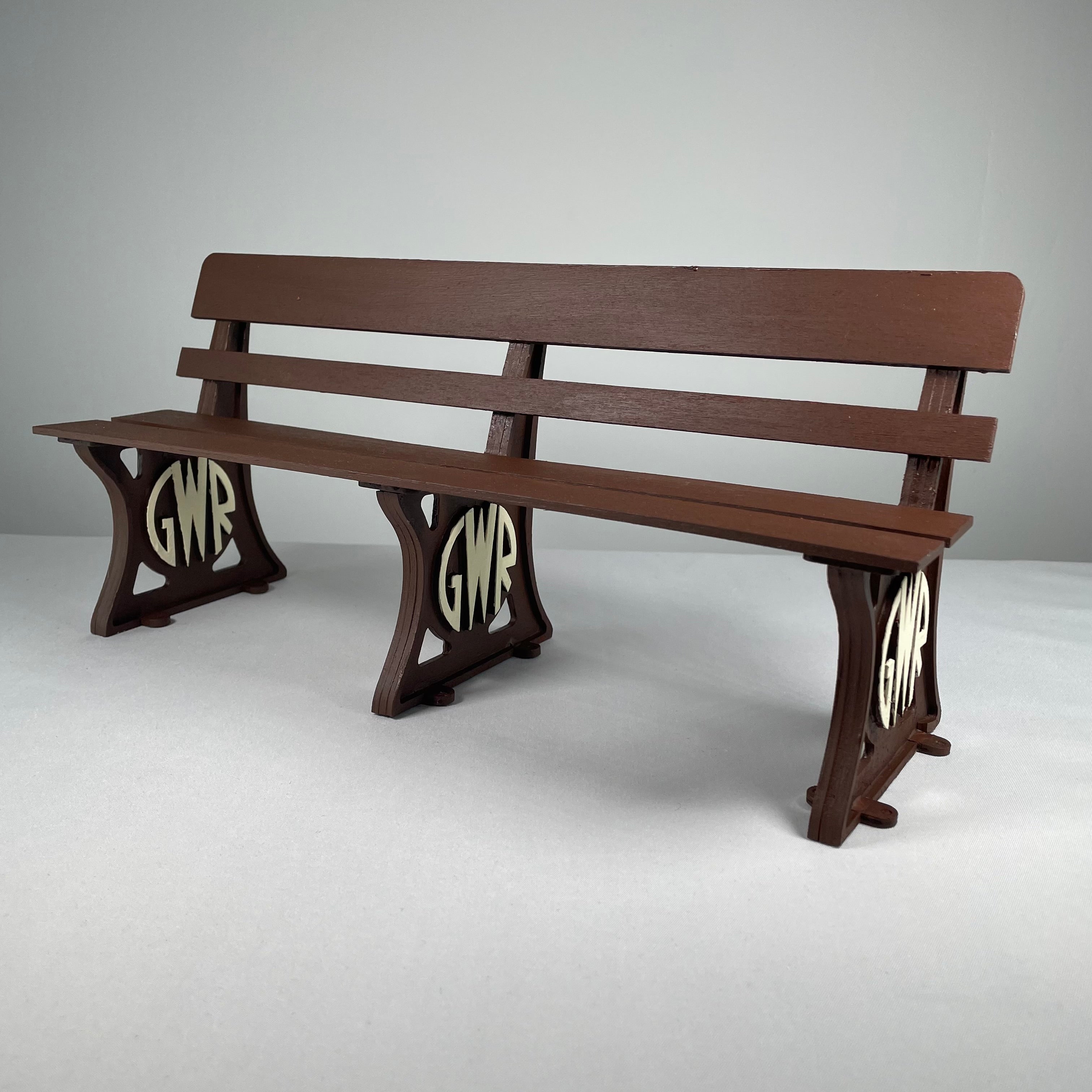 GWR Bench - Pre-Built Model by Curious Rabbit ® - Bits’N’Bobs 24-7