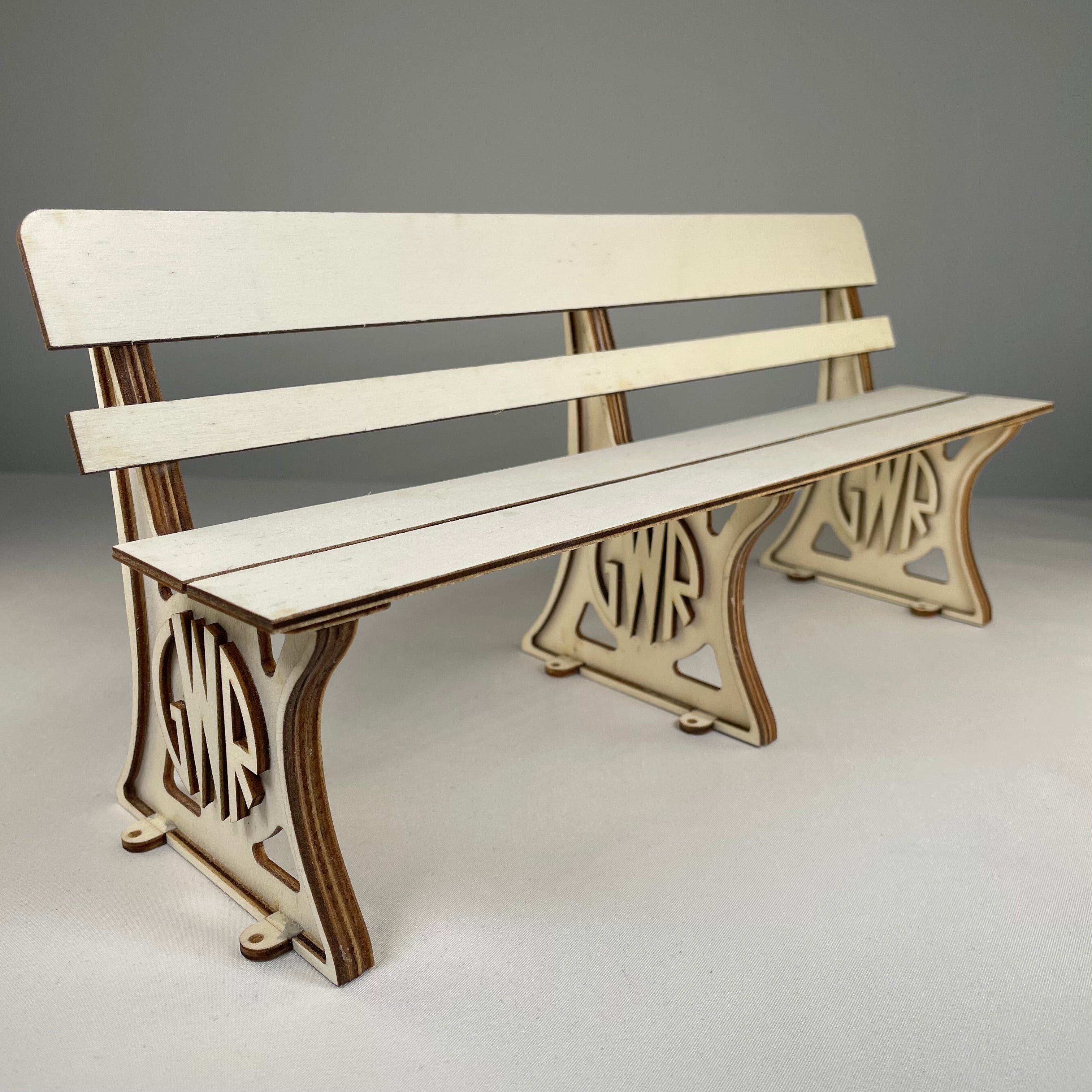 GWR Bench - Pre-Built Model by Curious Rabbit ® - Bits’N’Bobs 24-7