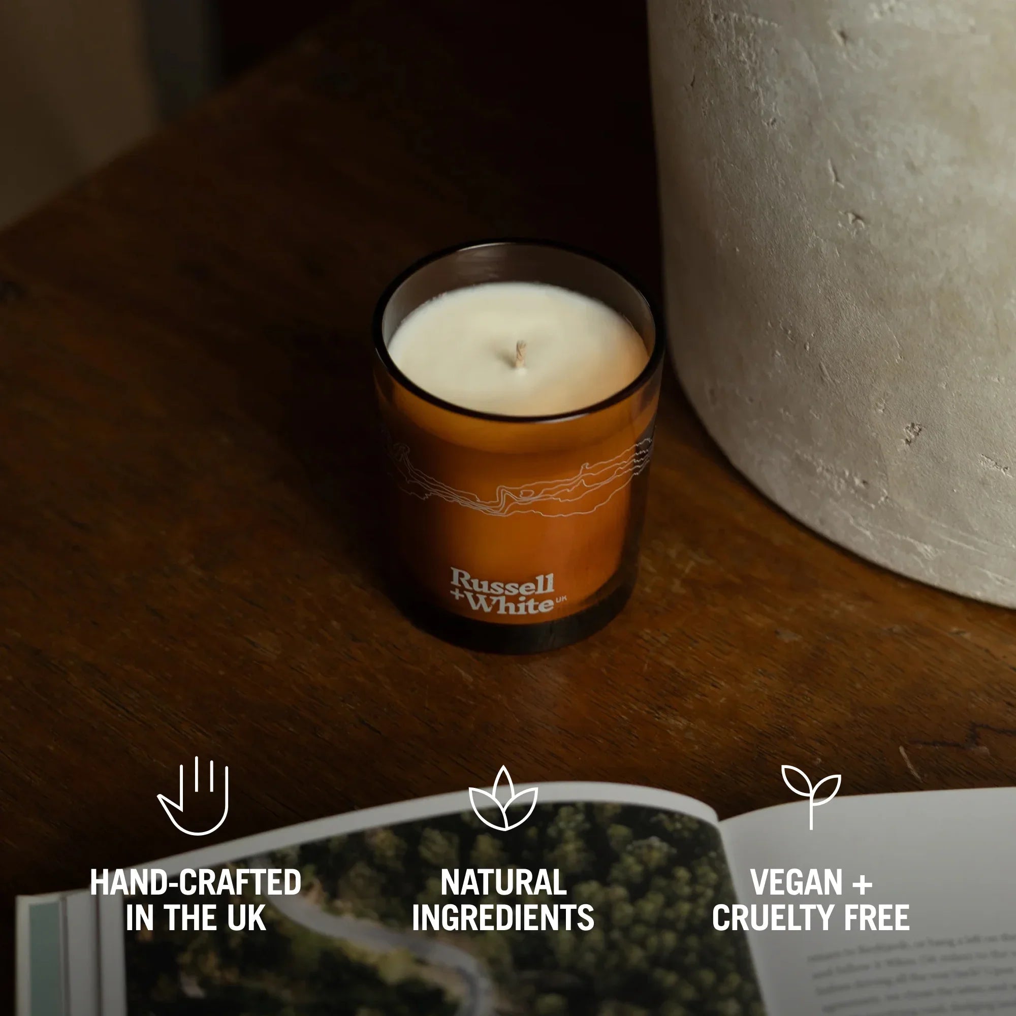 Lingonberry 250g Scented Soy Candle - Bits’N’Bobs 24-7