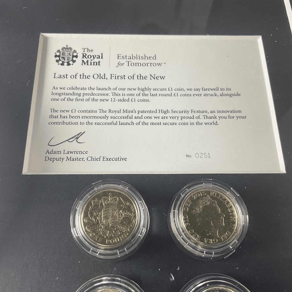 ONE POUND COIN ROYAL MINT Staff ISSUE "LAST OF THE OLD FIRST OF THE NEW" FRAMED - Bits’N’Bobs 24 - 7