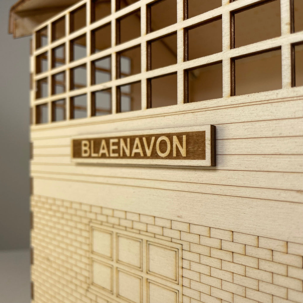 Railway Signal Box - Flatpack Model Kit by Curious Rabbit ® - Bits’N’Bobs 24-7