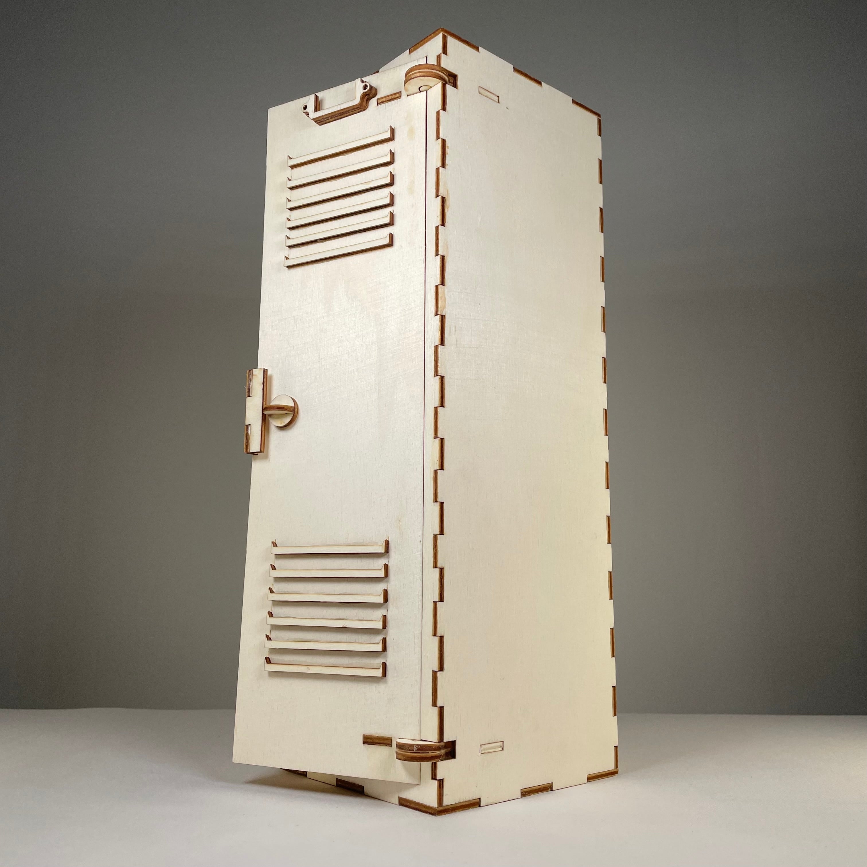School Locker - Pre-Built Model By Curious Rabbit ® - Bits’N’Bobs 24-7