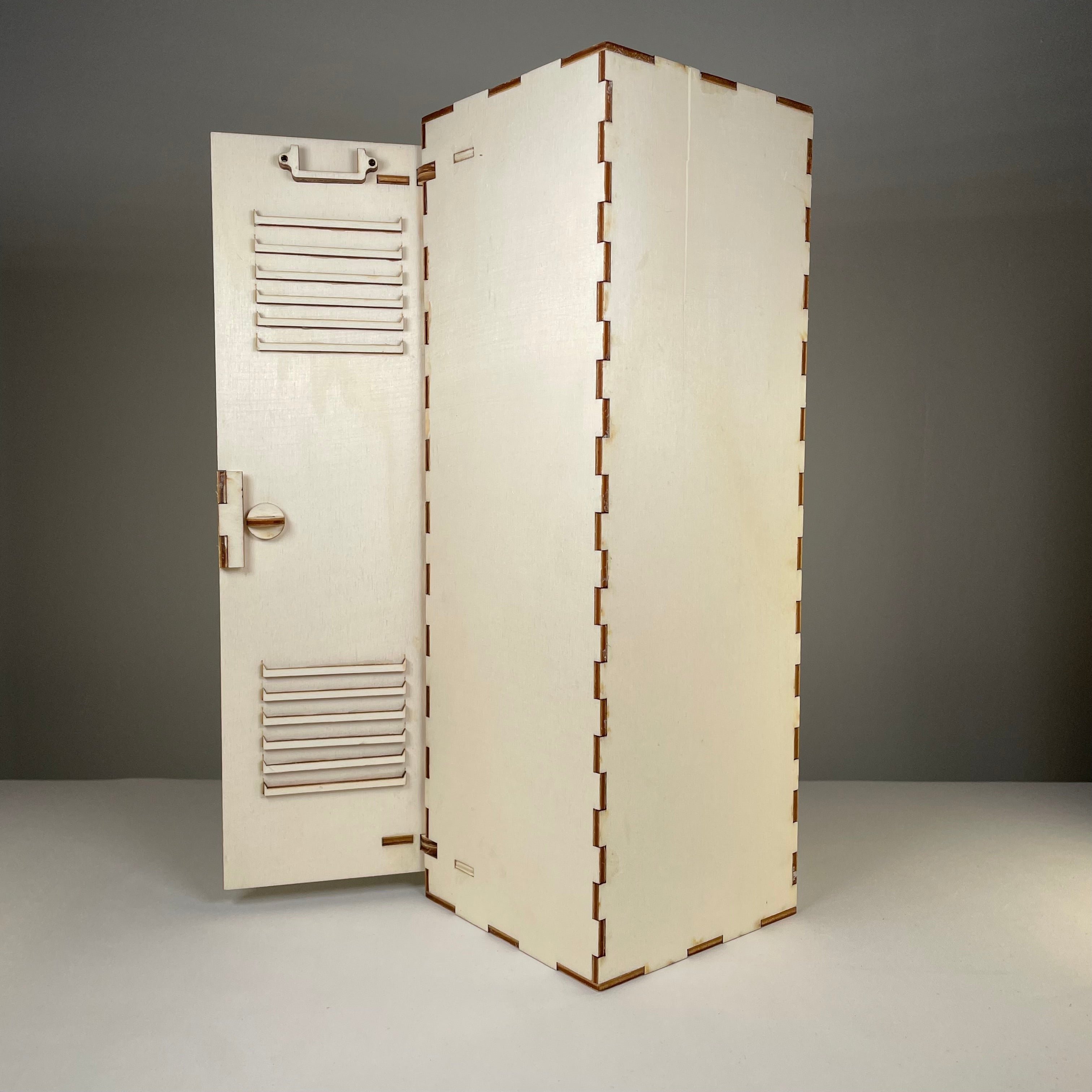 School Locker - Pre-Built Model By Curious Rabbit ® - Bits’N’Bobs 24-7