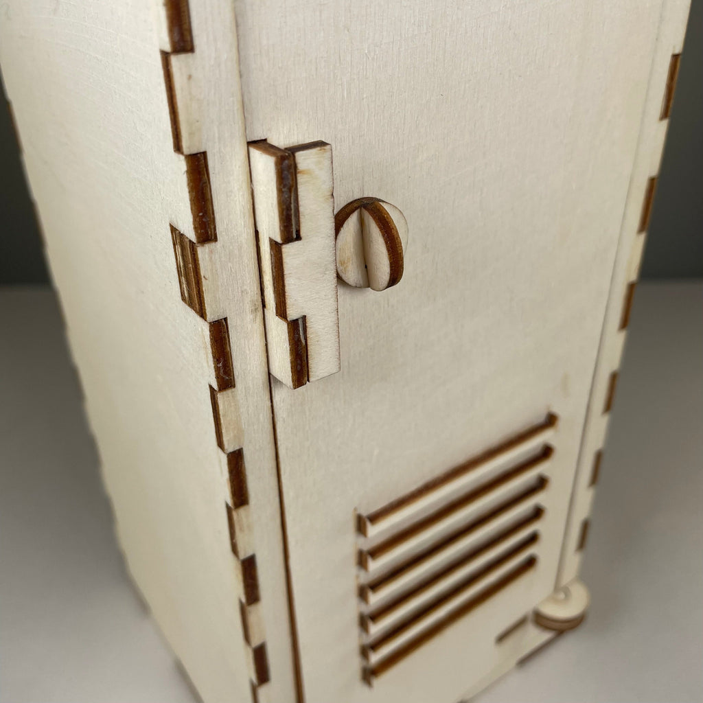 School Locker - Pre-Built Model By Curious Rabbit ® - Bits’N’Bobs 24-7