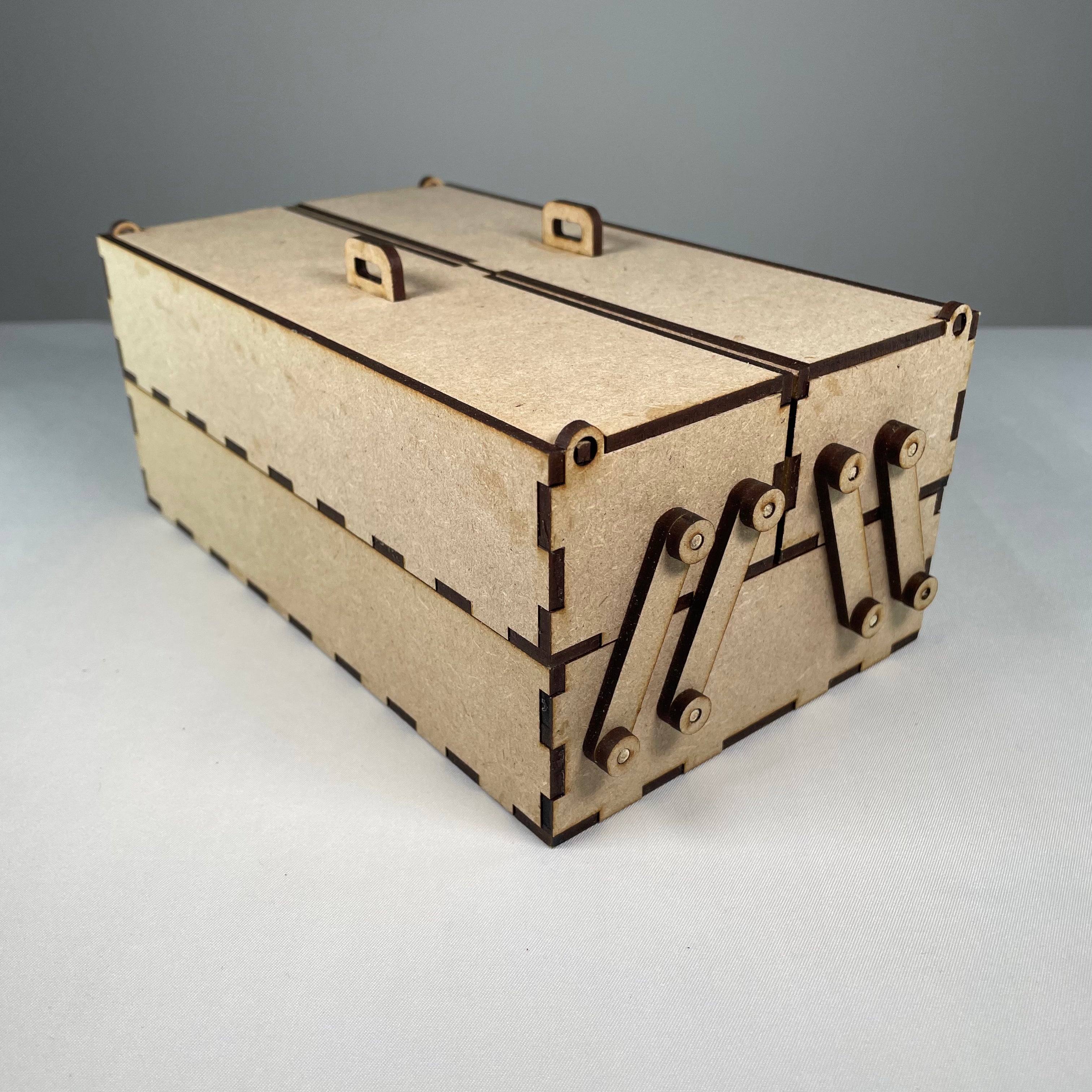 Small Two Tier Toolbox - Pre-Built Model by Curious Rabbit ® - Bits’N’Bobs 24-7